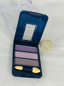 Eye Shadow VENUS No 04 TRIO Purple Collection 2000 New but Old Stock See Details
