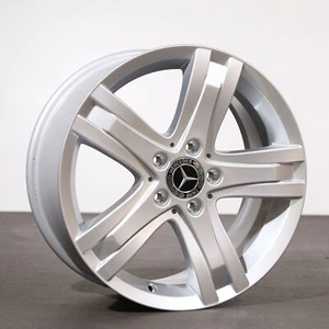 1x original Mercedes Alufelge 8 x 17 ET57 A2044015602 GLK X204 W204 Felge - Bild 1 von 2