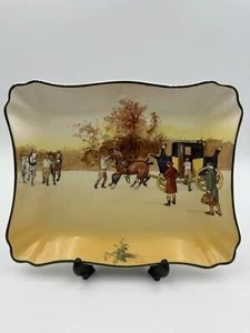 Royal Doulton Antique Dish Plate Coaching Days - D2716 - 1923 -,Made In England - Picture 1 of 9