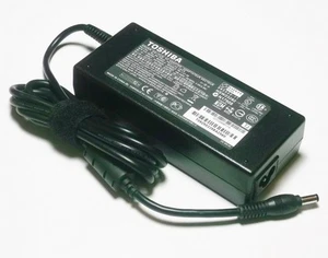 Adaptador de CA original Toshiba 19V 4.74A 90W, reemplaza a PA3516E-1AC3, PA3716E-1AC3 - Imagen 1 de 1