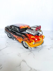 Muscle Machines M2 1:18 Diecast Hot Rod – Killer Paint Flame Custom –Boxed - Picture 1 of 15