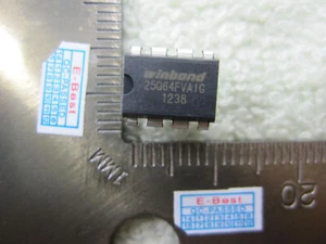 2x 25Q64 W25Q64 25O64FVAIG 25Q64FVA1G 25Q64FVAI6 25Q64FVAIG W25Q64FVAIG DIP8 IC - Imagen 1 de 4