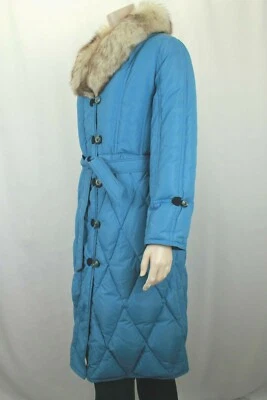 VINTAGE!! SEARS WOMEN'S FUR LINED COLLAR DOWN PUFFER COAT SIZE 12 EUC! - Image 1 of 4