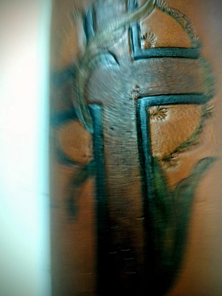 Protector de muñeca Guantelete hecho a mano Foto 1 de 3