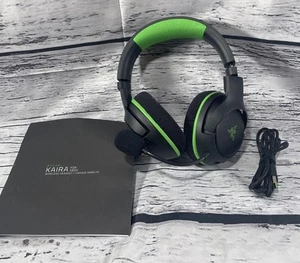 Cuffie wireless Razer Kaira nere e verdi per Xbox RZ04-0348 usate in ottime condizioni - Foto 1 di 7