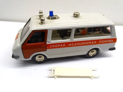 Novoexport 1:43 Russisch RAF-M 22031 Krankenwagen Made in CCCP / USSR - Nr.  3 - Bild 1 von 4