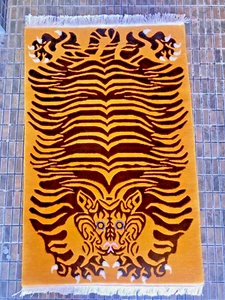 Hand knotted Tibetan Tiger rug - Picture 1 of 5