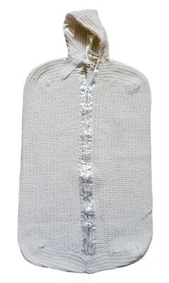 De Colección Bebé Recién Nacido Bunting Hecho a Mano Tejido Envoltura Saco Forrado de Seda Cremallera Años 60 Blanco Foto 1 de 4