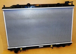 Radiador para Nissan Altima - Imagen 1 de 4