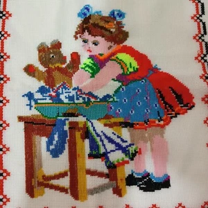 Painting, fabric, cross stitch, 100 percent handmade. the girl is playing - Picture 1 of 6