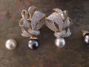 18KT Gold Pave Diamond South White Tahitian Pearl Omega Earring Interchangeable - Picture 1 of 12