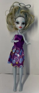Muñeca Monster High Lagoona Azul con Vestido, No Articulada - Imagen 1 de 9