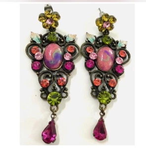 Vintage boho flower drop earrings with crystals and filigree - Picture 1 of 9