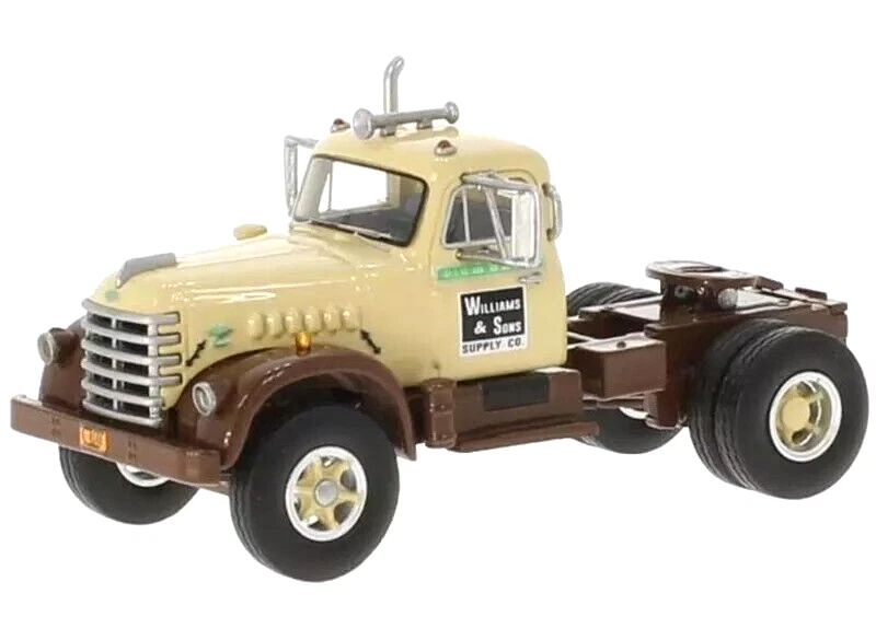 1:64 Scale NEO 64048 Diamond T 921 4 x 2 Day-Cab Tractor Unit - Williams - BNIB - Image 1 of 1