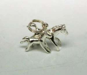 Danecraft Sterling Silver 0.65" Running Horses Charm Pendant NEW - Picture 1 of 1