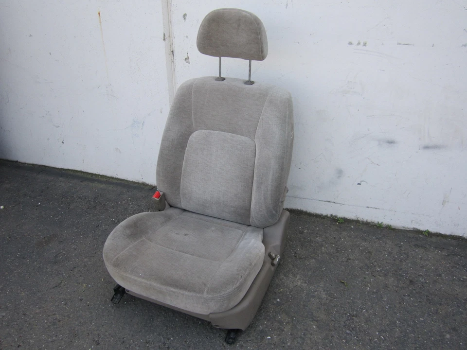 Asiento delantero derecho del lado del conductor nn705114 Kia Optima 2001 2002 2003 2004 2005 2006 OEM Foto 1 de 4