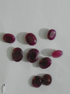 Rubin 24,09 cts 9 facettierte leicht durchscheinend trüb rot lila Farben - Bild 1 von 2