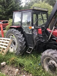tractor with loader 4wd. Case International 885 With Front Loader