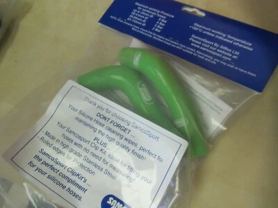 KIT MANGUERA RUEDA COLOR SILICONA SAMCO - KAWASAKI ER6F ER6N 2006-17 - VERDE Foto 1 de 3