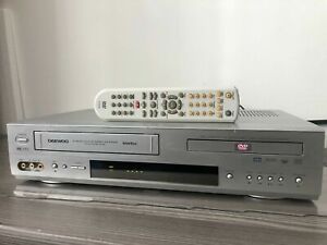 DAEWOO SD-7400 6-HEAD VHS VIDEORECORDER / DVD PLAYER + FB.