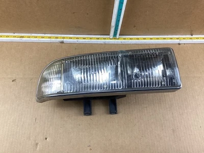 Conjunto de faros delanteros derechos Chevrolet Blazer S10 1998-2004 16525722 Foto 1 de 4