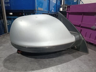 Audi Q7 4L V12 Tdi Specchietto Laterale Argento Opaco Destra Toter-Winkel - Immagine 1 di 4