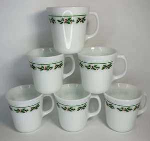 Vintage Corelle Corningware Winter Holly Days Milk Glass Hot Beverage Mugs - Picture 1 of 10