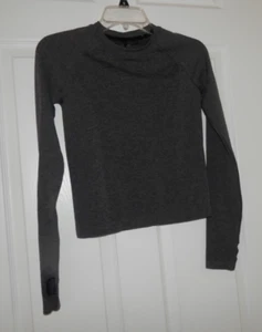 Neu mit Etikett Abercrombie YPB Your Personal Best Damen nahtloser Kern Crop Gr. Small - Bild 1 von 3