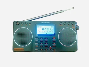 Grabadora de radio AM/FM/onda corta Grundig G2 Reporter con batería y todos los botones - Imagen 1 de 8