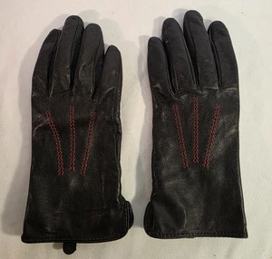 Guanti donna pelle nera media 100% pelle conchiglia rosso dettaglio punto - Foto 1 di 5