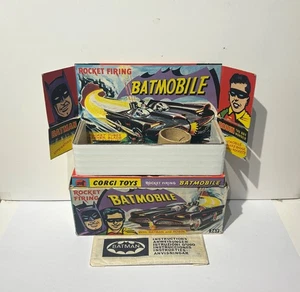 Corgi Toys 267 Batmobile, Boxed, Original, Vintage, Complete set, Amazing set. - Picture 1 of 20