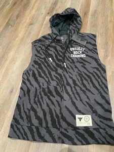 Under Armour Project Rock Rival Fleece Sleeveless Full-Zip Hoodie Black Men Sz M - Picture 1 of 10
