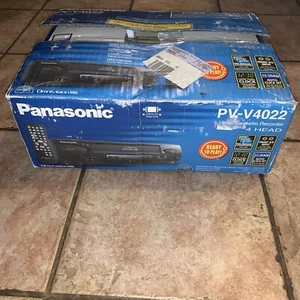 Panasonic PV-V4022 videocassette 4 teste videoregistratore nuovo in scatola con telecomando - Foto 1 di 5