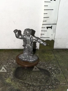 Dungeons and Dragons Metal Human/Villager (E) - Imagen 1 de 1