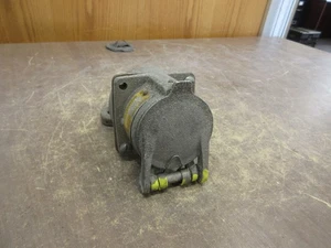 Receptáculo Pyle-National 321-RA-2 30A 600V 3P 4W usado - Imagen 1 de 8