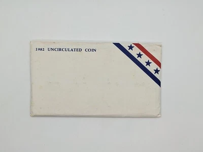 1982 Uncirculated Mint Coin Set SEALED Envelope - Image 1 of 4