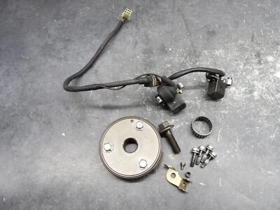 Honda Magna 700 VF700c 1984 bobinas de generador de pulso de encendido 2813 Foto 1 de 4