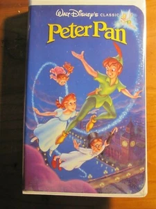 Walt Disney's Classic Peter Pan VHS - Picture 1 of 3