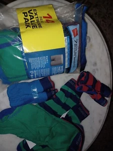 Hane's Boy's Tagless Boxer Briefs NWT 11 Piece Medium - Picture 1 of 5