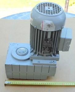 Lenze GFL05-2M-HCR-080-32 MDEMAXX 080-32 moteur avec réducteur - Imagen 1 de 12