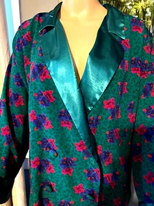 Vintage Victoria’s Secret Green/Purple Floral Satin Pajama Set Size Small - Picture 1 of 6