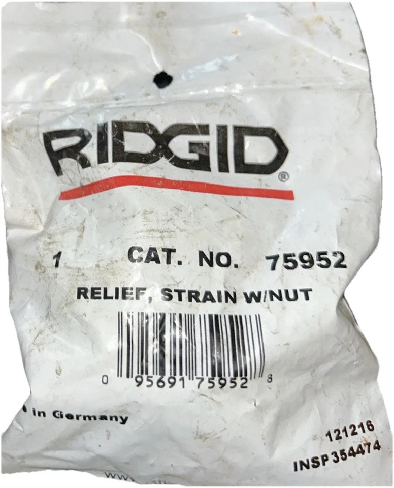 NEW! Ridgid 75952 Strain Relief with Nut FREE SHIPPING!         Z5 - Image 1 of 2