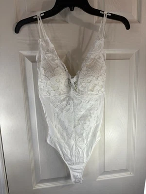 Rue 21 Rue21 Women XS Bodysuit Top Padded Breasts Sexy Lingerie Spaghetti Strap — 第 1/4 张图片