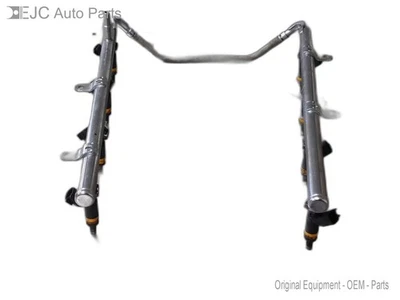 Juego de inyectores de combustible con riel para 06-19 Jeep Grand Cherokee 6.1 05037479AC SRT Foto 1 de 4