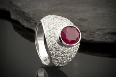 Ring mit Rubin 1 Carat und 2 Carat Brillanten in 900er Platin Traumring Schmuck - Bild 1 von 4