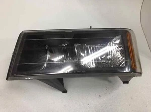 07 GMC CANYON Left Driver Headlight - Picture 1 of 3