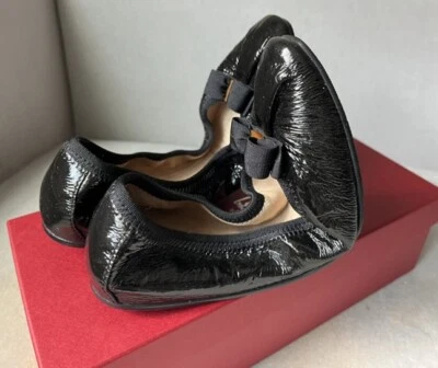 Salvatore Ferragamo My Joy Negro Charol Varina Bow Zapatos Planos 10 M Nuevos Foto 1 de 3