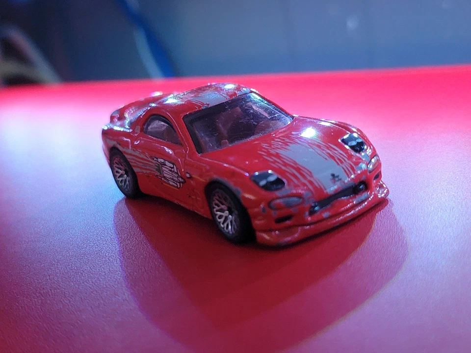Hot Wheels Premium Fast & Furious Full Force Red 95 Mazda RX-7 Real Riders Foto 1 de 4