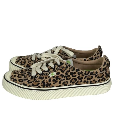 Zapatillas deportivas Cariuma OCA de gamuza con estampado de leopardo a rayas bajas para mujer talla 7,5  Foto 1 de 4