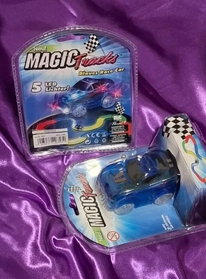 Magic Tracks Blaues Race Car 2 Stück Batteriebetrieb ab 3 Jahre - Bild 1 von 4